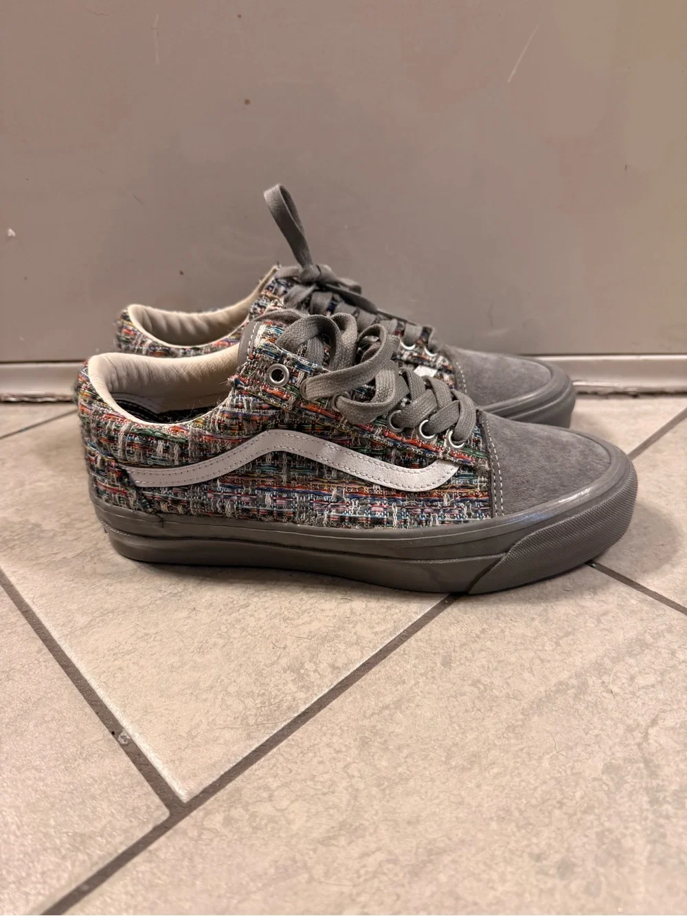 Vans Kids Grey Canvas Sneakers with Multicolor Woven Pattern